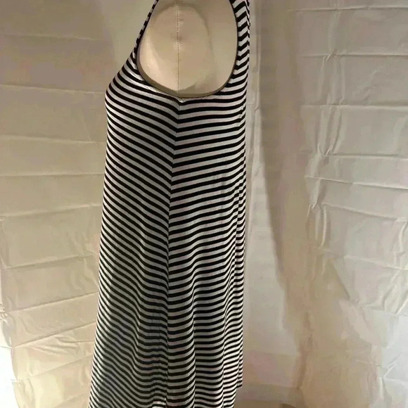 Old Navy Black and White Striped Halter A-Line Midi Dress - Picture 2 of 6